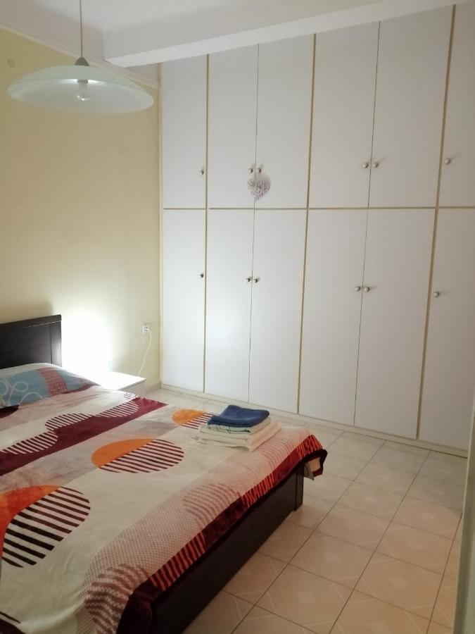 Kalamata Cozy Apartment Exterior foto