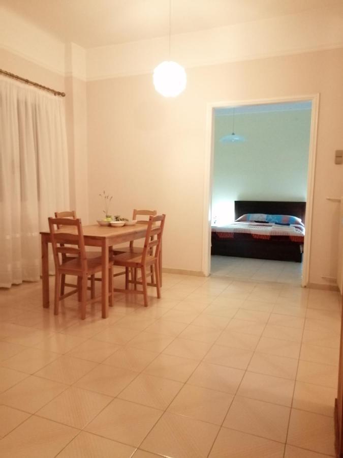 Kalamata Cozy Apartment Exterior foto